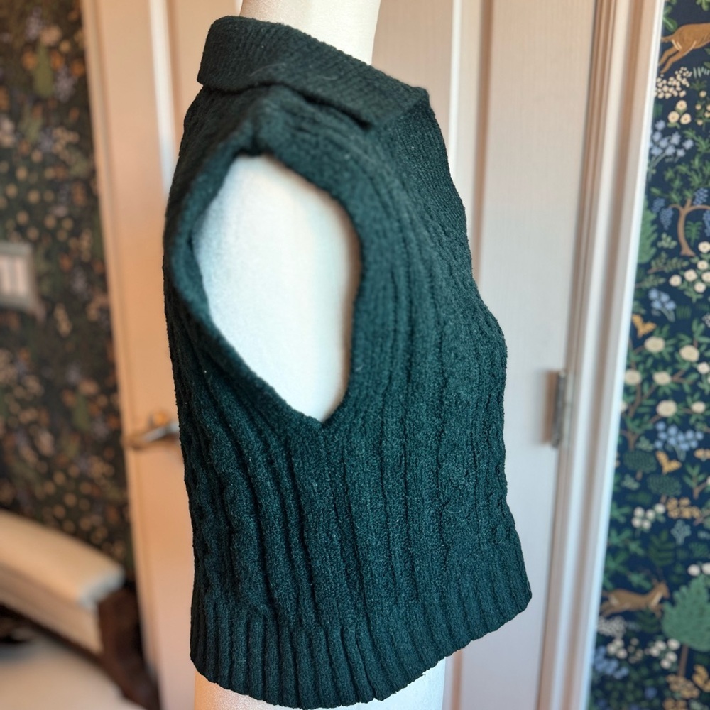 Pink Rose Cable Knit V-Neck Sweater - Deep Green - Picture 3 of 5